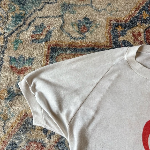 Vintage 80s Keep The Beat Medical Institute T-shirt Small - Picture 5 of 6